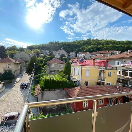Apartment Coziness And Comfort In The Old Town Veliko Tarnovo