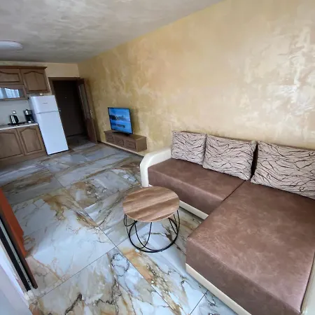 Coziness And Comfort In The Old Town *