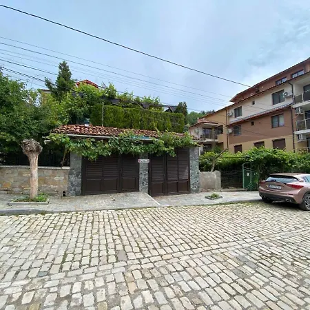 Coziness And Comfort In The Old Town Veliko Tarnovo